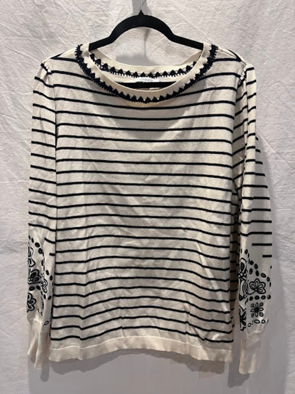 Chico's Sweater Long Sleeve Cream Black Embroidered Pullover Crew Neck XXL
